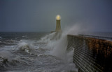 Tynemouth tonight. by biffobear, photography->lighthouses gallery